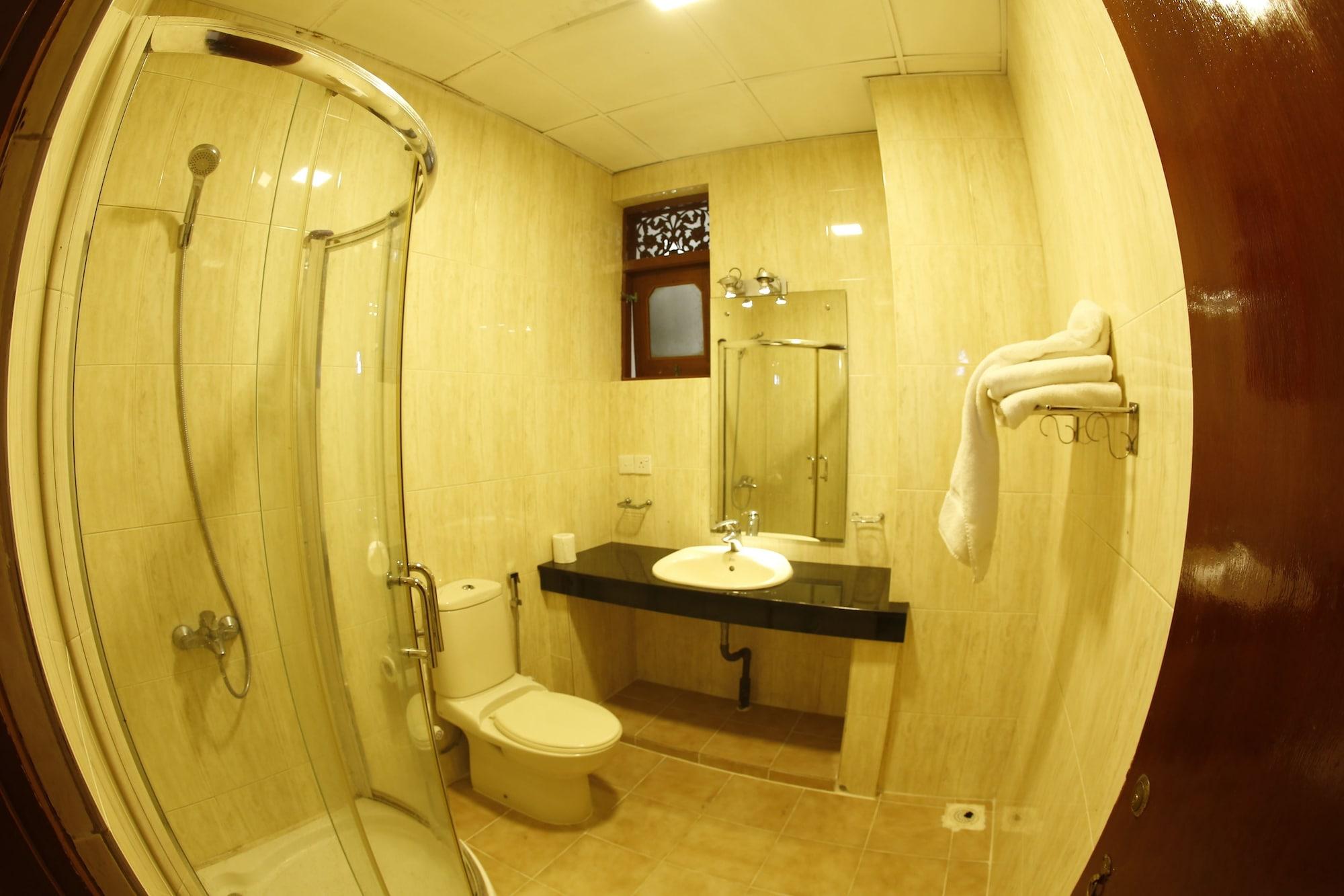 Zand Negombo Ettukala Luaran gambar