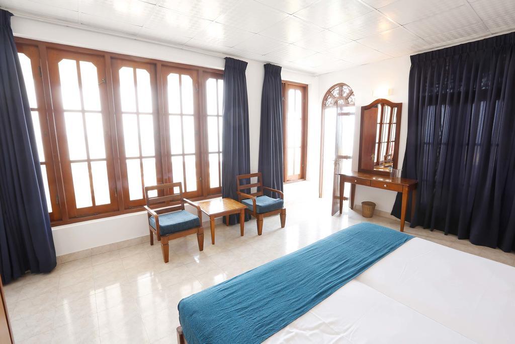 Zand Negombo Ettukala Luaran gambar