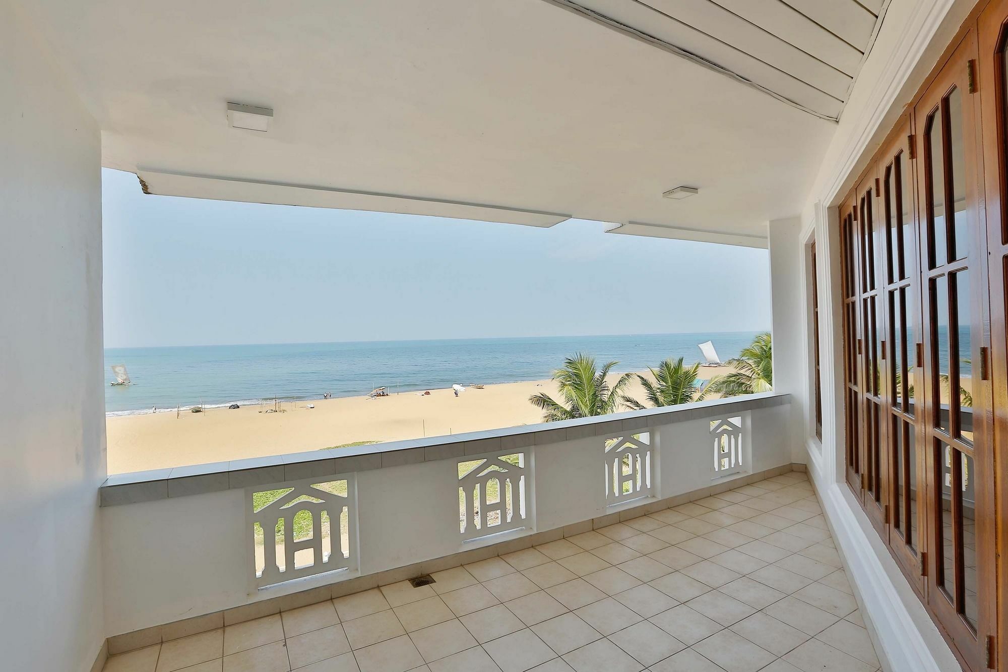 Zand Negombo Ettukala Luaran gambar