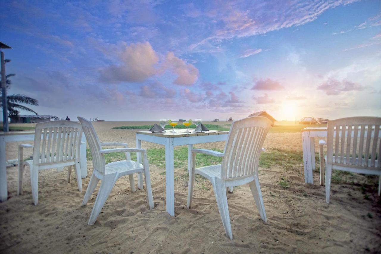 Zand Negombo Ettukala Luaran gambar